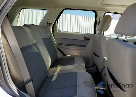 2011 Ford Escape Xlt z USA, uszkodzony, nr VIN 1FMCU0D74BKB83222